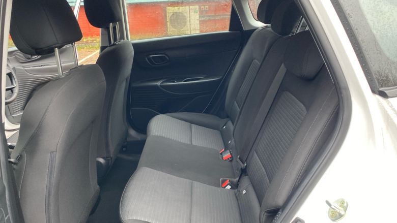 Hyundai i20 1.0T GDi 48V MHD SE Connect 5dr DCT Petrol Hatchback